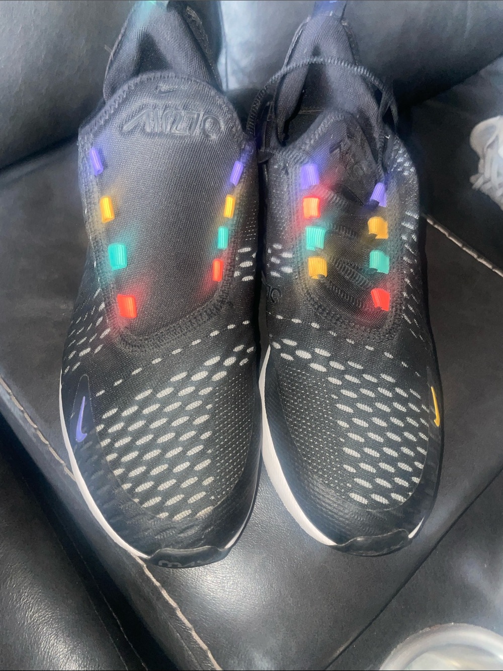 Nike  Air 270 Kids Black Slip-On Sneakers size 6.5 in boys.